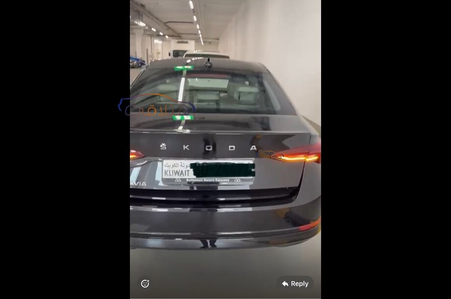 Octavia A8 Skoda أسود