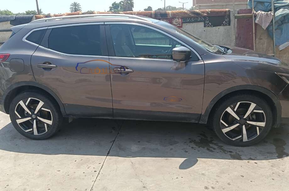 Qashqai Nissan Bronze