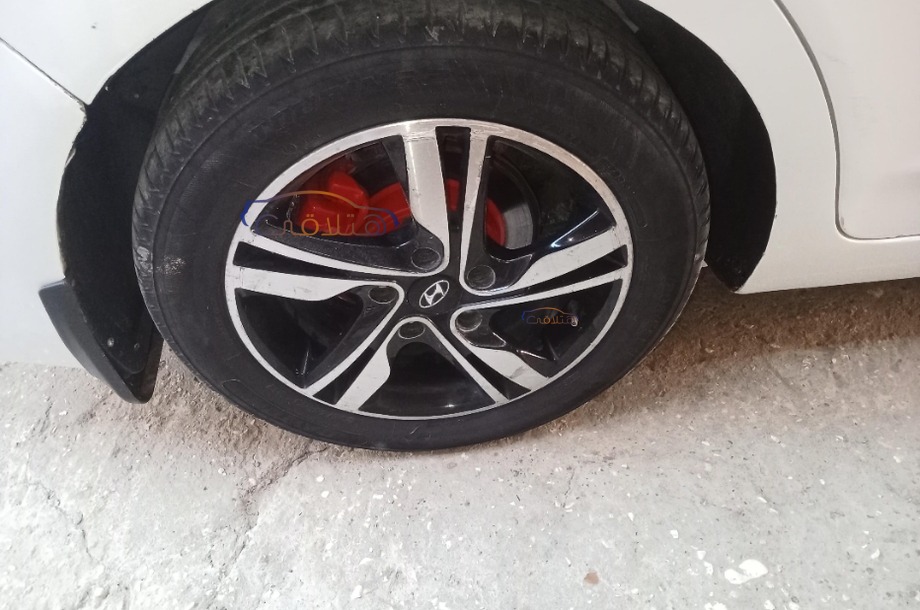 Elantra AD Hyundai White