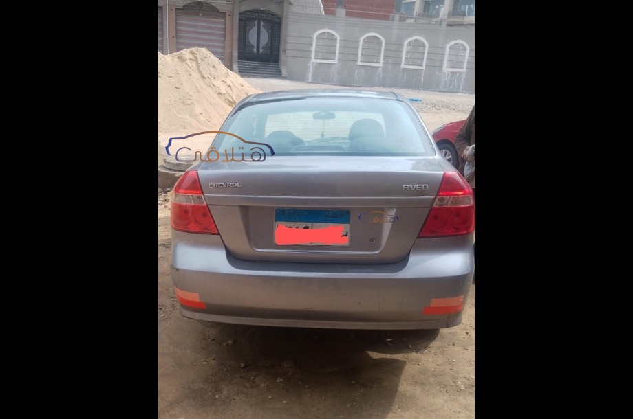 Aveo Chevrolet رمادي