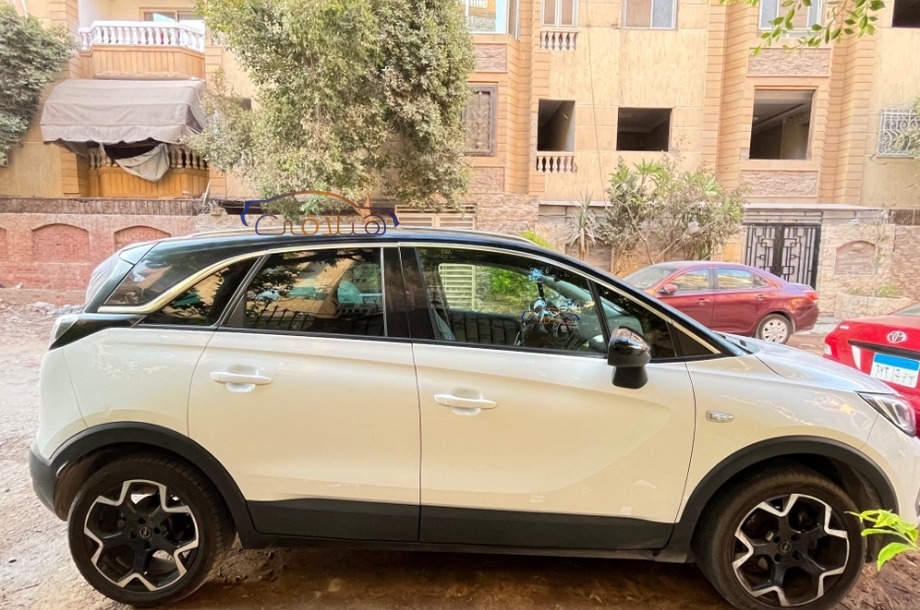 Crossland Opel White