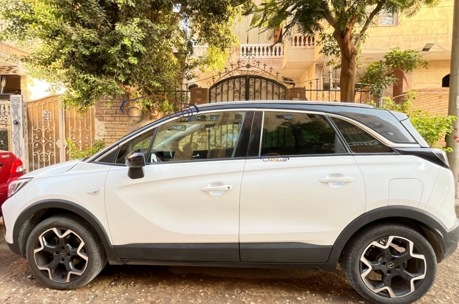 Crossland Opel White