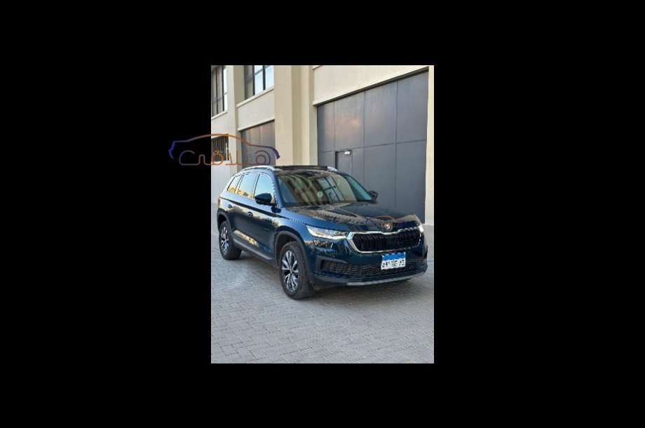Qashqai Nissan احمر