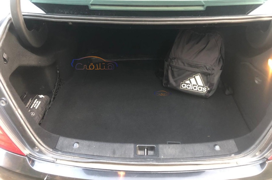 E 250 Mercedes أسود