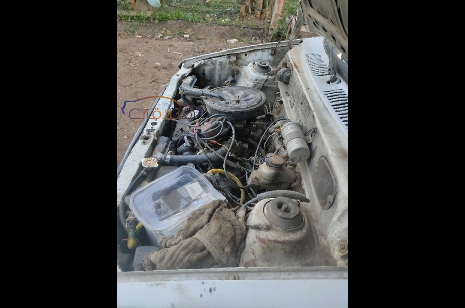 Maruti Suzuki أبيض