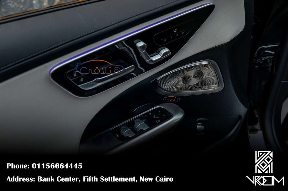 C 200 Mercedes أسود