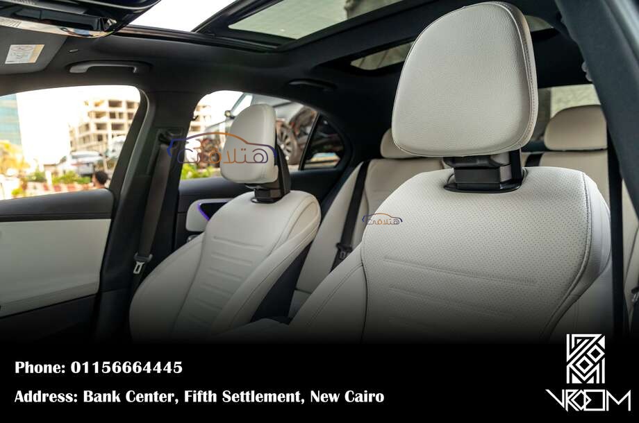 C 200 Mercedes أسود