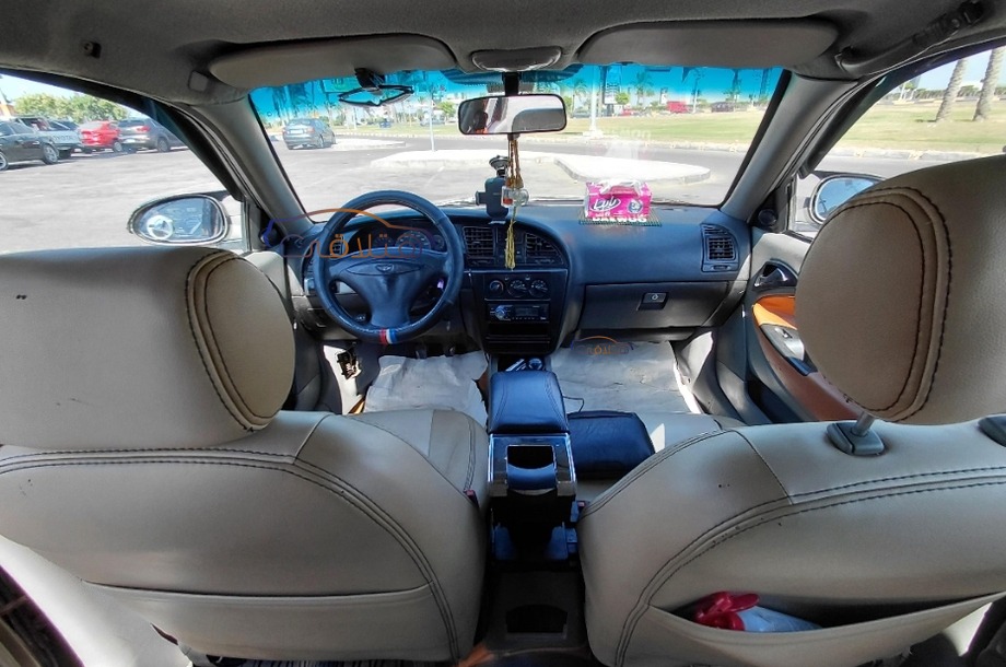 Nubira 2 Daewoo برونزي