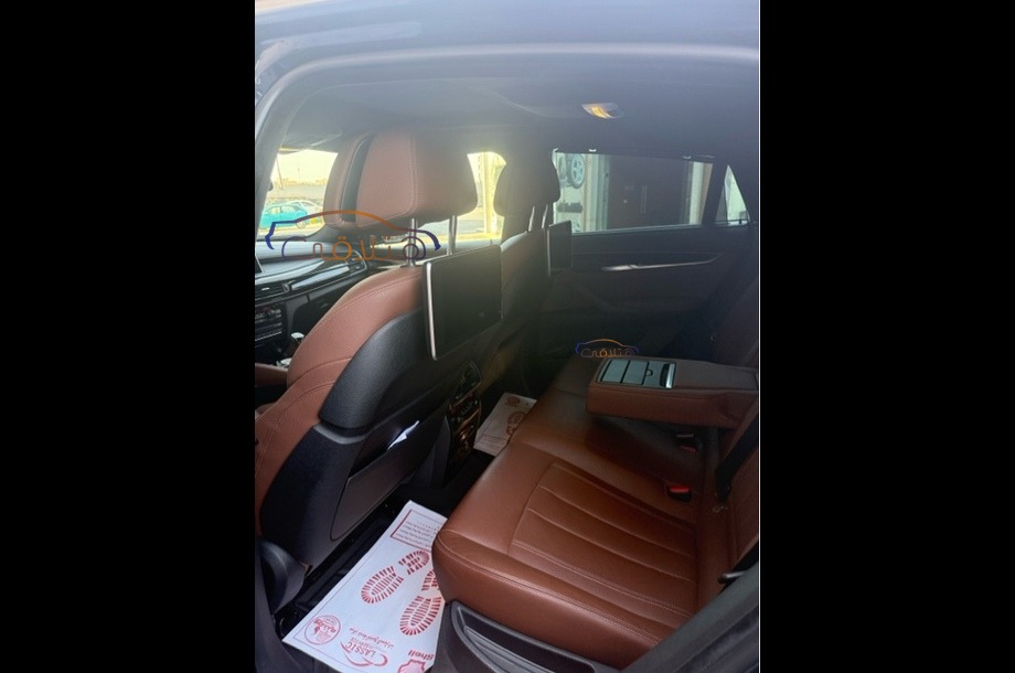 X6 M BMW الأزرق الداكن