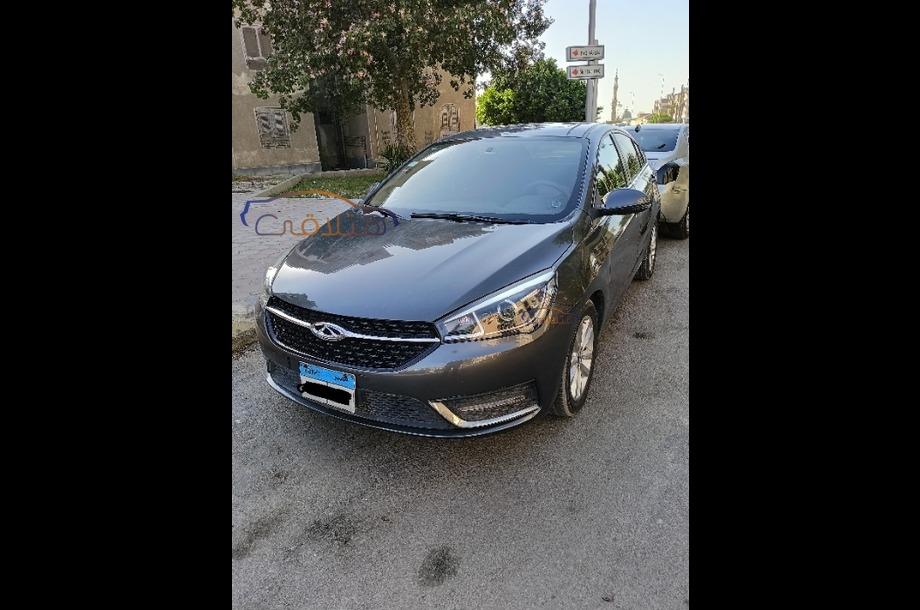 Arrizo 5 Chery رمادي