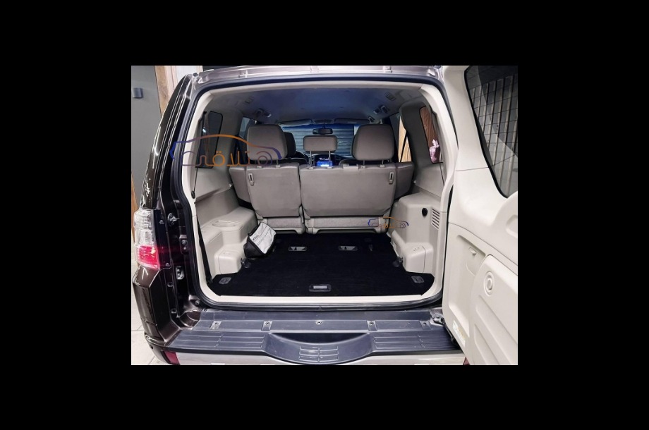 Pajero Mitsubishi Black