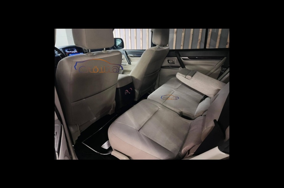 Pajero Mitsubishi Black