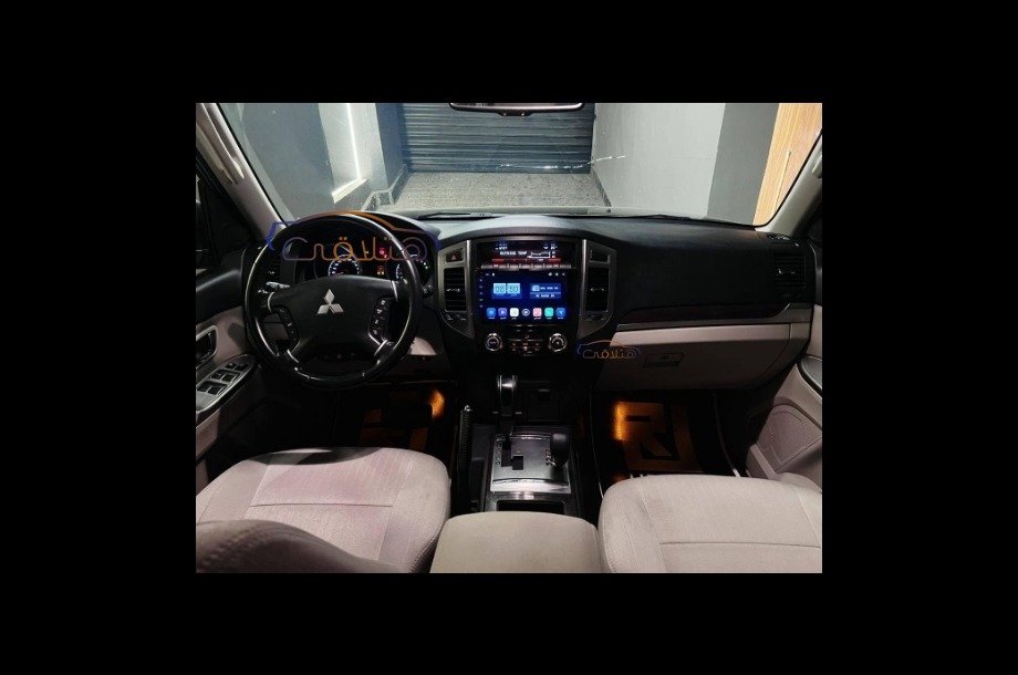 Pajero Mitsubishi Black