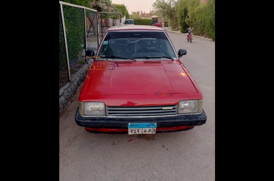 323 Mazda احمر