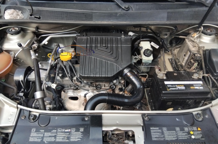 Logan Renault ذهبي