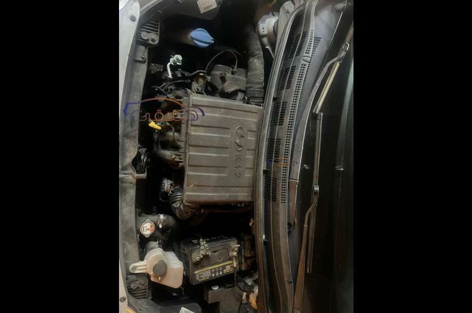 Grand i10 Hyundai فضي