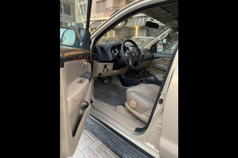Fortuner Toyota فضي