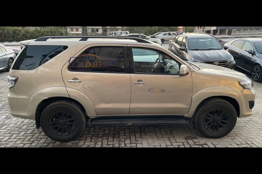 Fortuner Toyota فضي