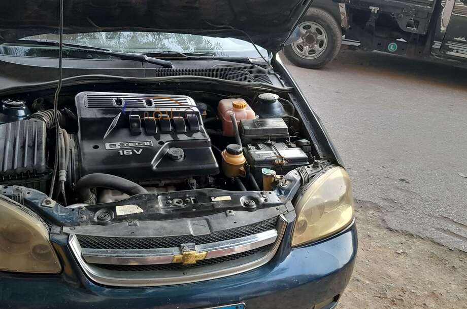 Optra Chevrolet أزرق