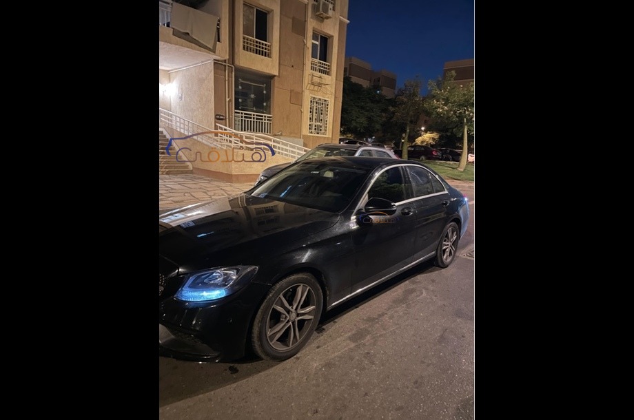 C 180 Mercedes Black