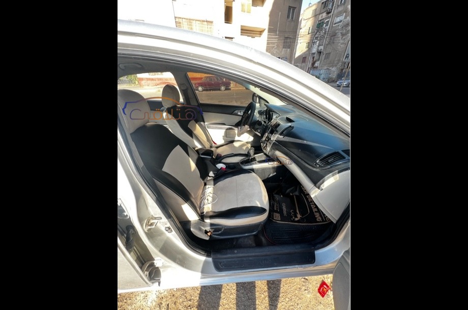 Cerato Kia Silver