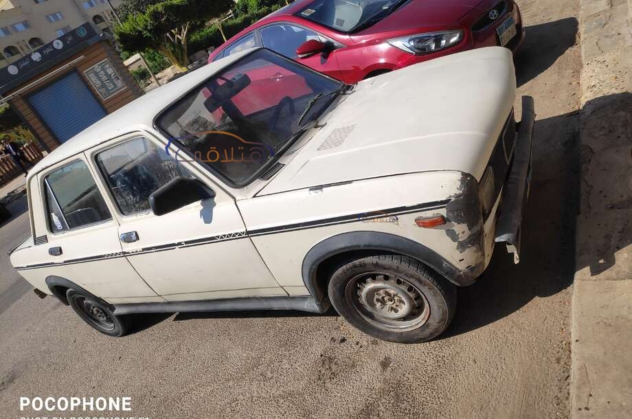 128 Fiat أبيض