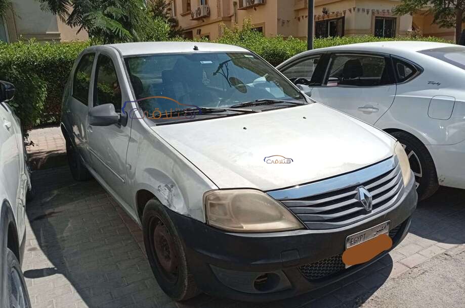 Logan Renault Silver