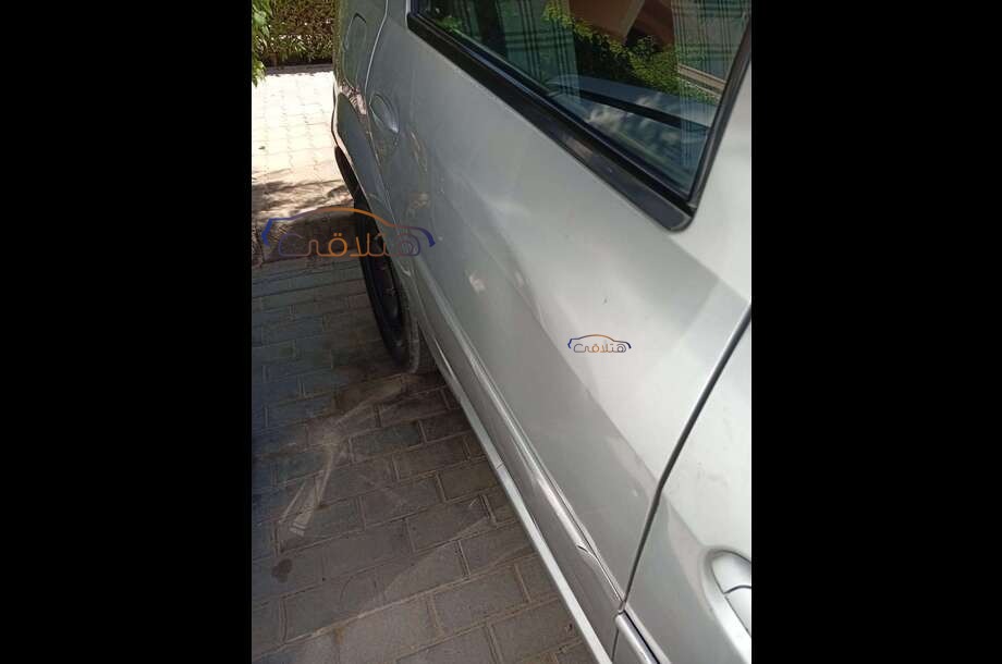 Logan Renault Silver