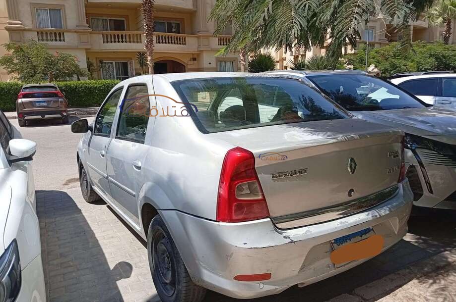 Logan Renault Silver