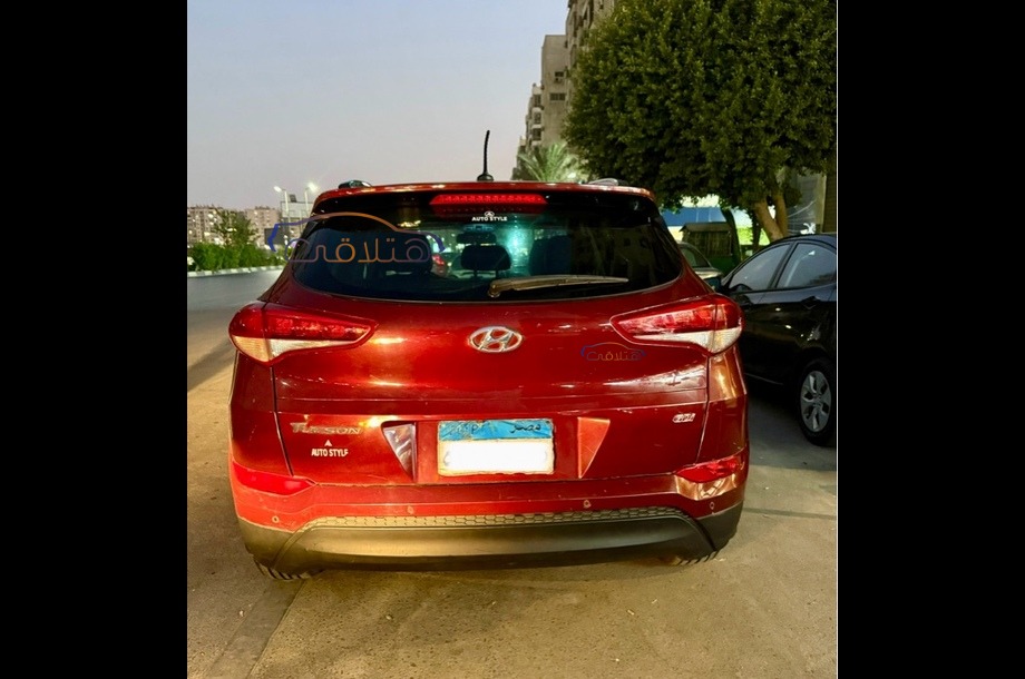 Tucson Hyundai Red