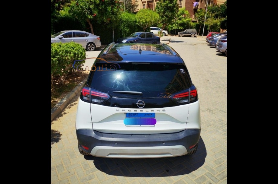 Crossland Opel White