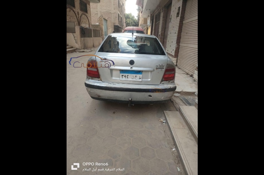 Octavia A4 Skoda فضي