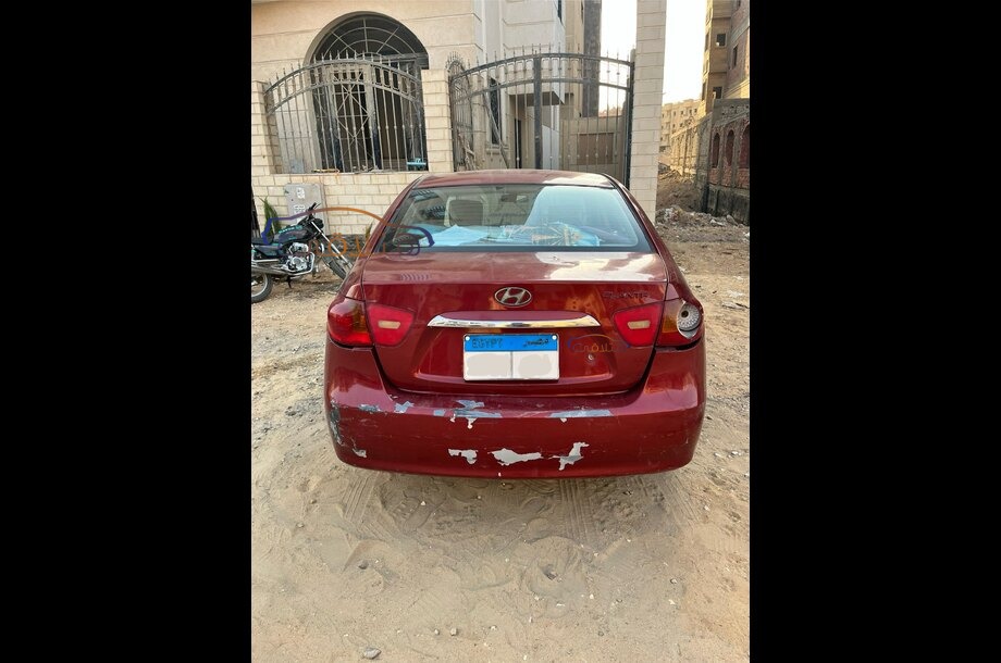 Elantra Hyundai Red