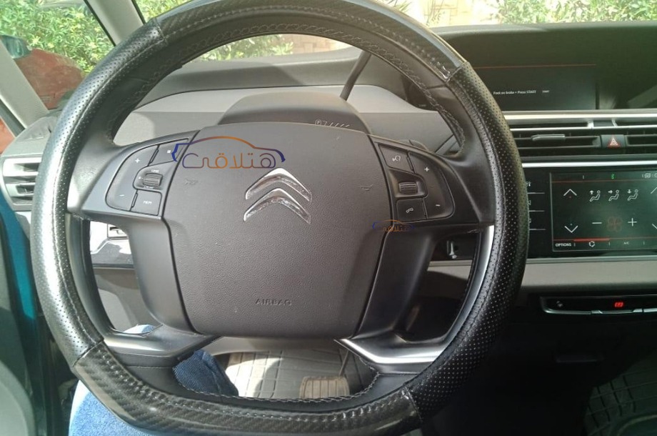 C4 Grand Picasso Citroën الأزرق الداكن