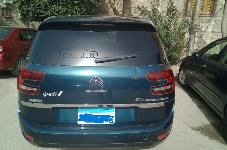 C4 Grand Picasso Citroën الأزرق الداكن