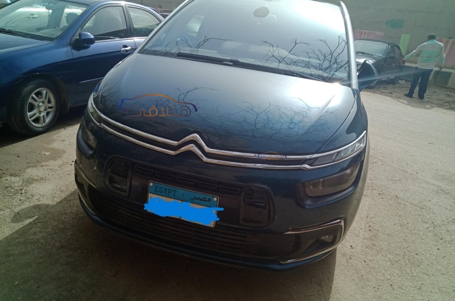 C4 Grand Picasso Citroën الأزرق الداكن