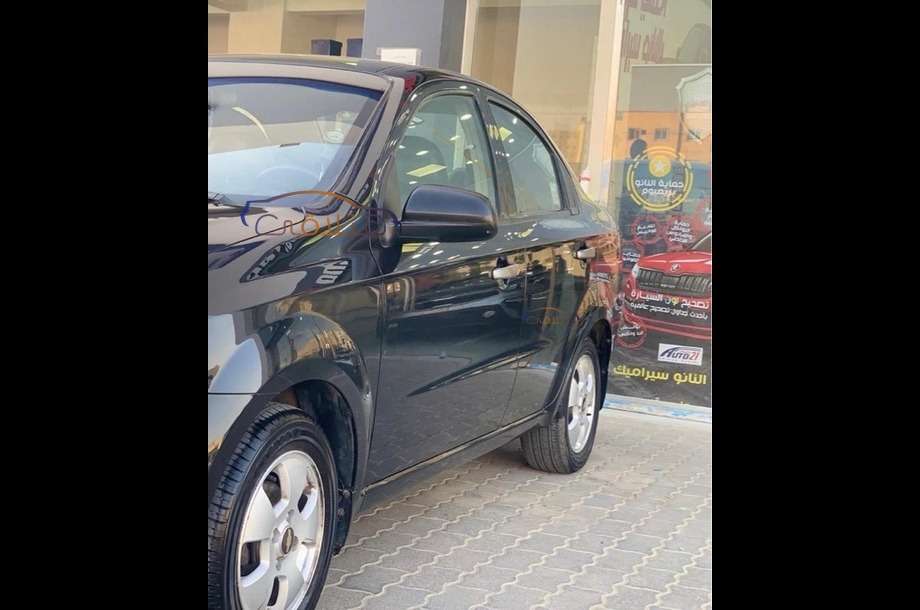 Aveo Chevrolet Black