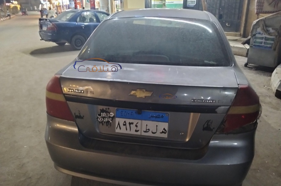Aveo Chevrolet Dark grey