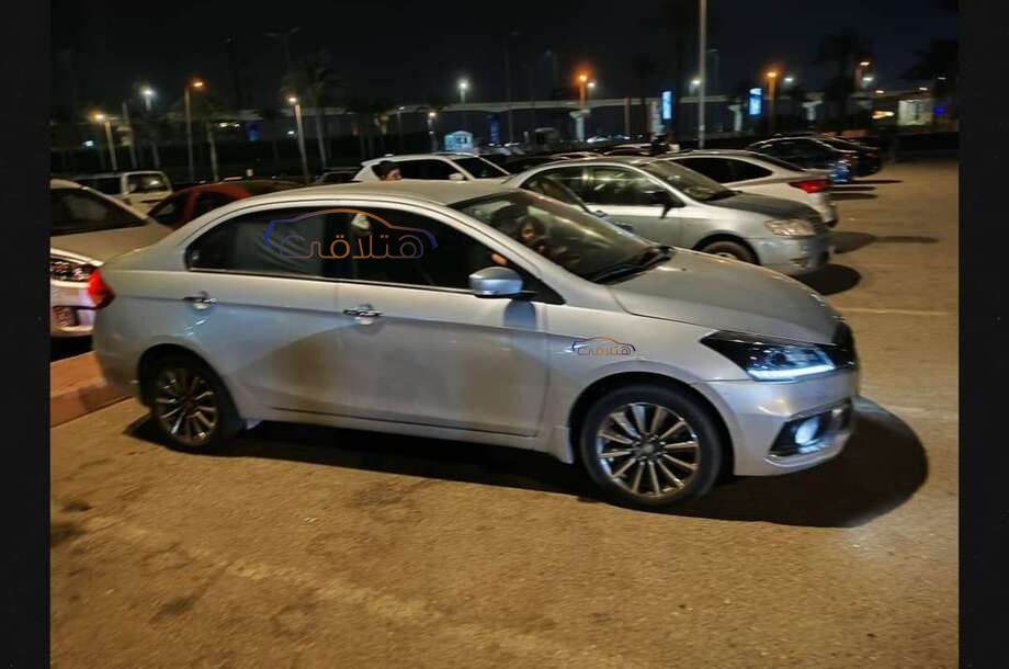 Ciaz Suzuki فضي