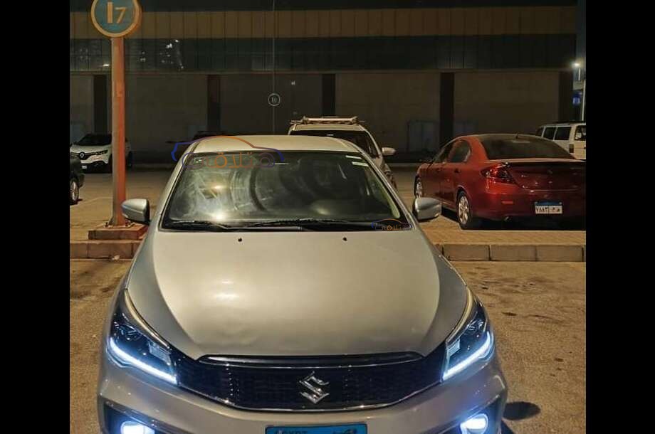 Ciaz Suzuki فضي