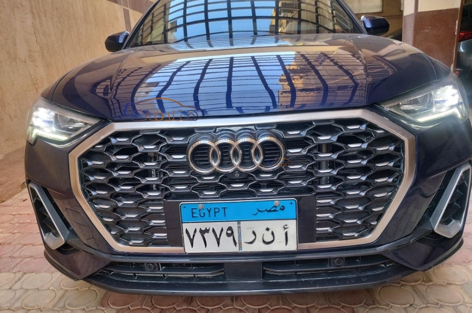 Q3 Audi فضي