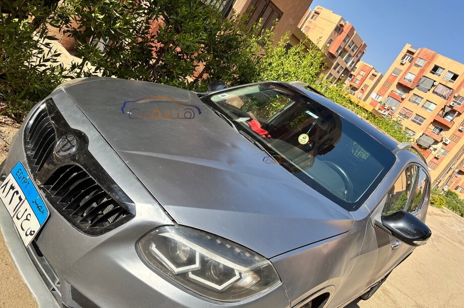 V5 Brilliance فضي