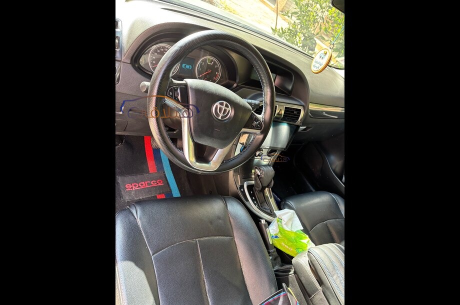 V5 Brilliance فضي