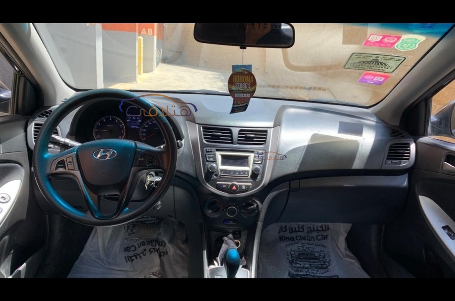 Accent RB Hyundai Black