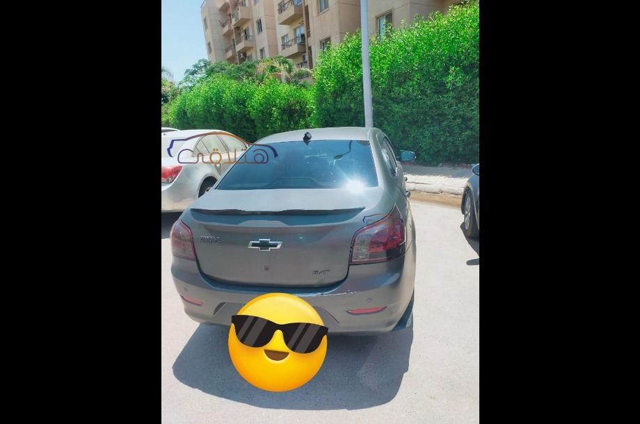 Optra Chevrolet رمادي