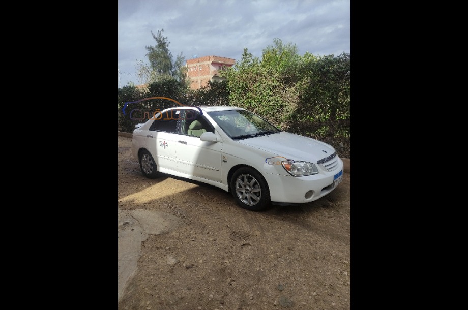 Cerato Kia أبيض