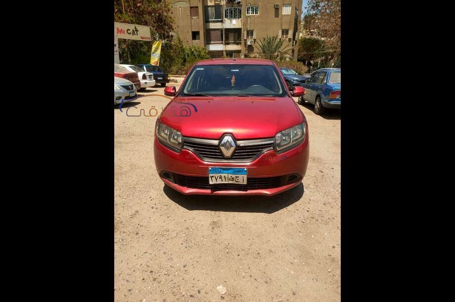 Logan Renault احمر