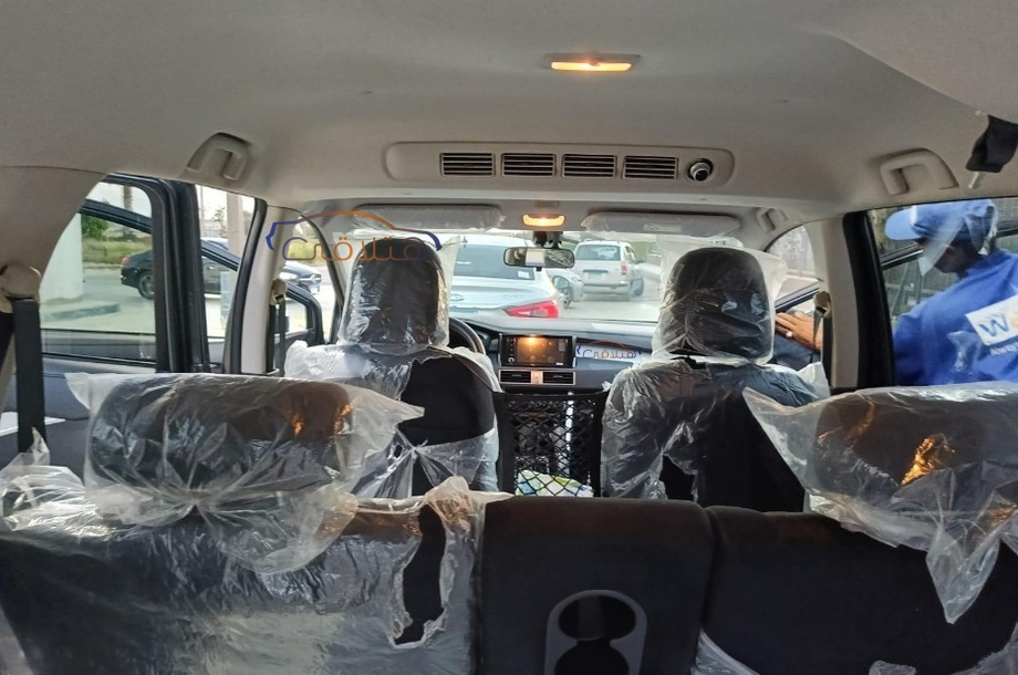 Xpander Mitsubishi Gray