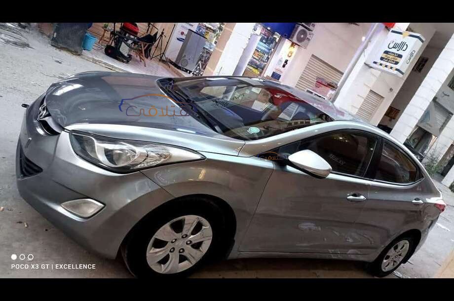 Elantra MD Hyundai Gray