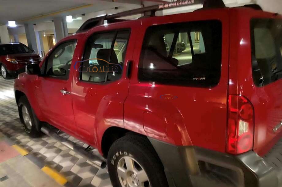 Xterra Nissan احمر